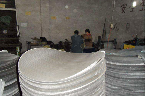 广州生产黑丝布圆片厂家
